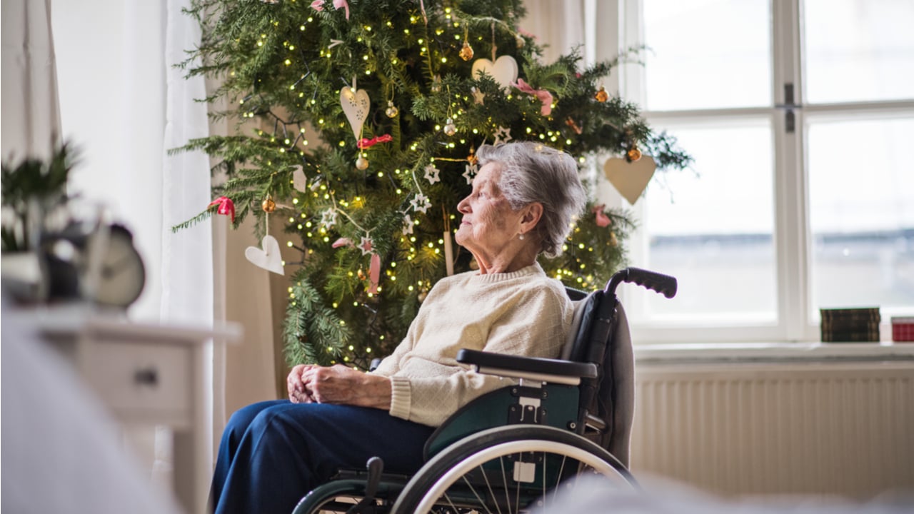Weihnachten alleine was Senioren gegen die Einsamkeit tun können