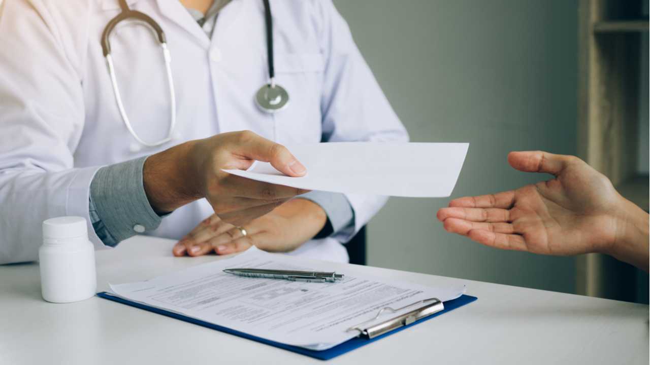 Kompressionsstruempfe-Krankenkasse-3-jpg